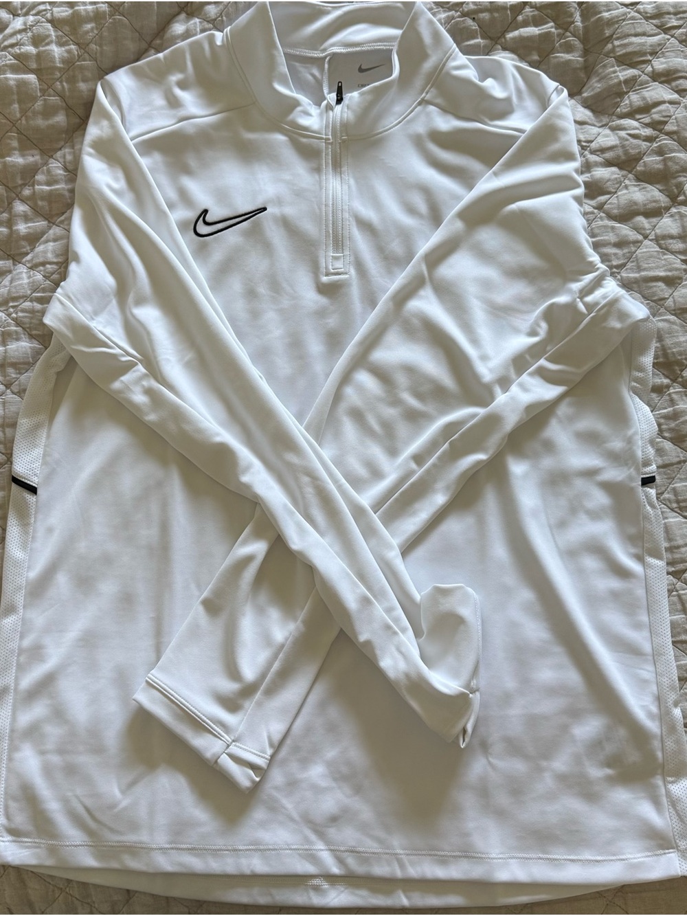 Nike White Quarter-Zip Dri-FIT Pullover with Black Zipper
